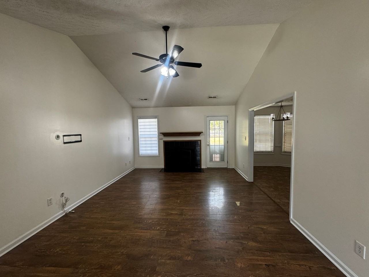 143 Haywood Dr - Photo 2 of 23