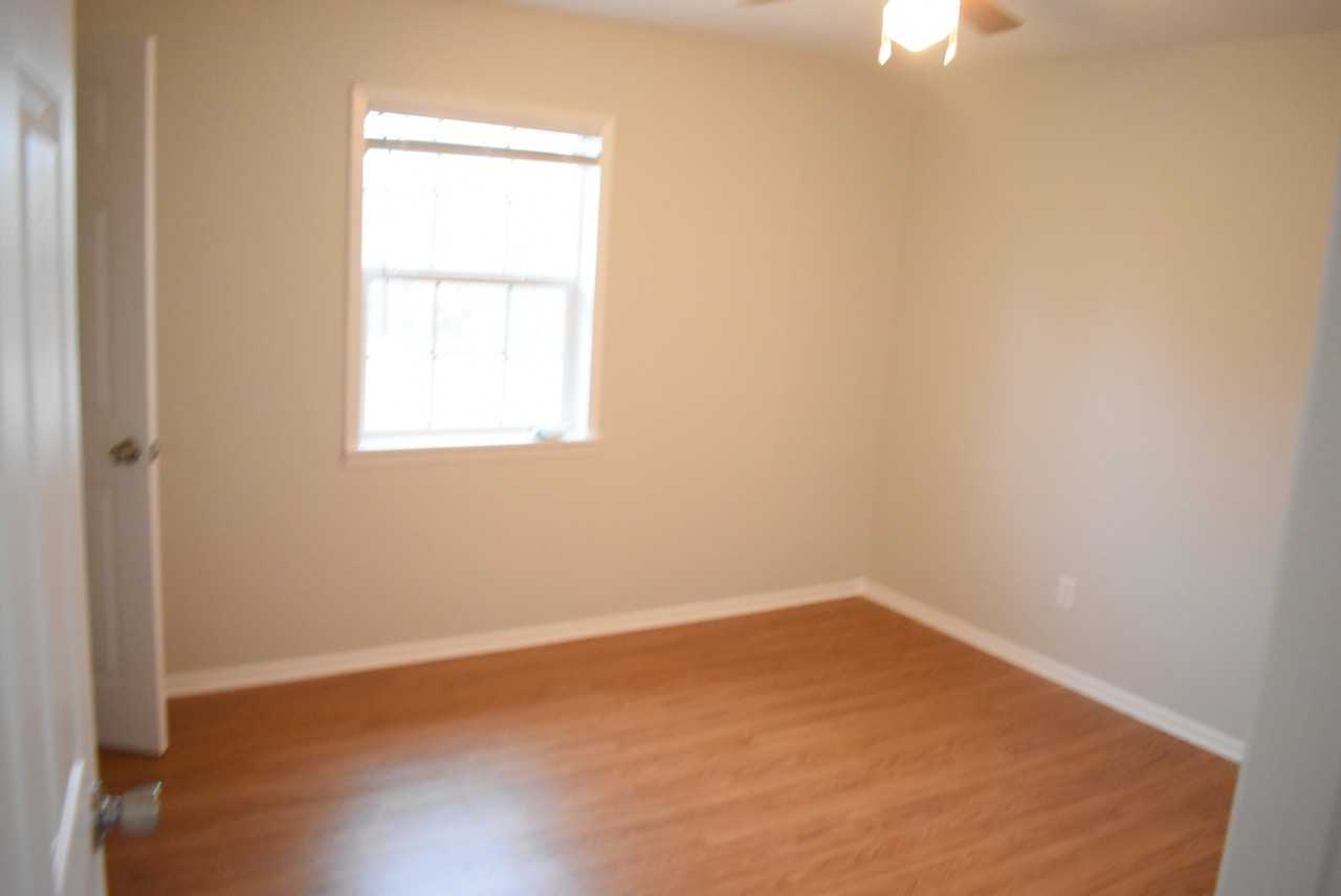 2433 Woden Road - Photo 7 of 20