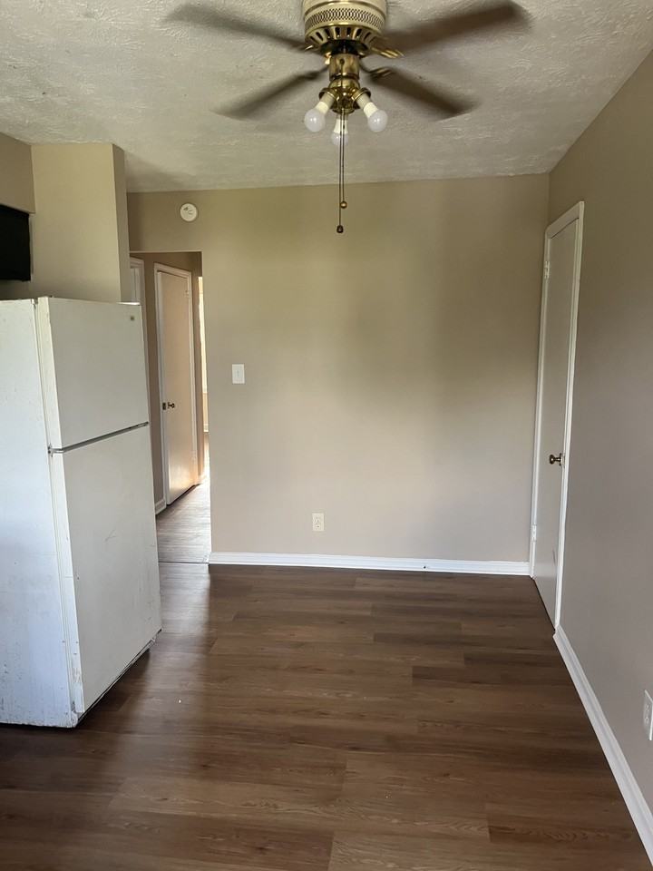 356 Radcliffe Rd. Unit B - Photo 7 of 7