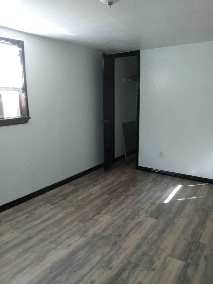 Kowis - Photo 4 of 12