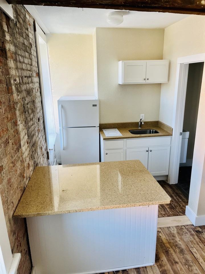 111 North Main Street - Photo 2 of 8