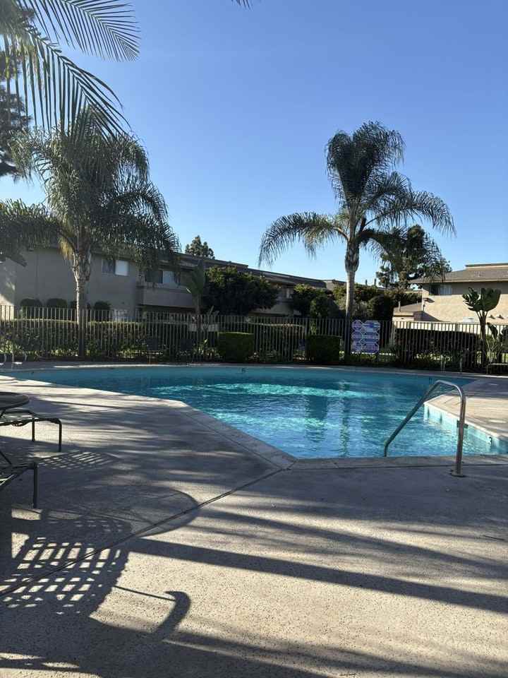 Westgate Villa Apartments - Photo 4 of 21