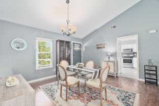553 Beechcraft St - Photo 1 of 1