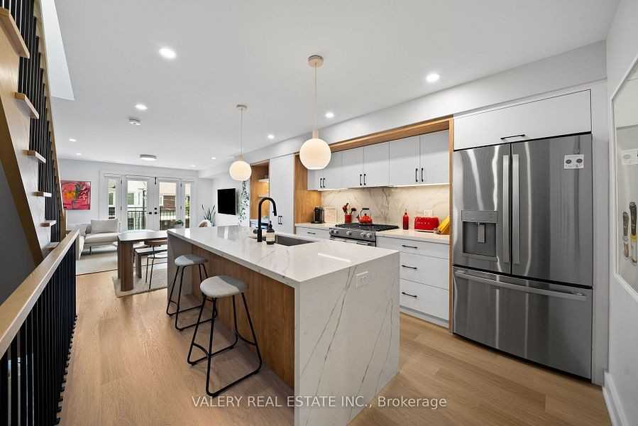 84 Argyle Street - Photo 2 of 44