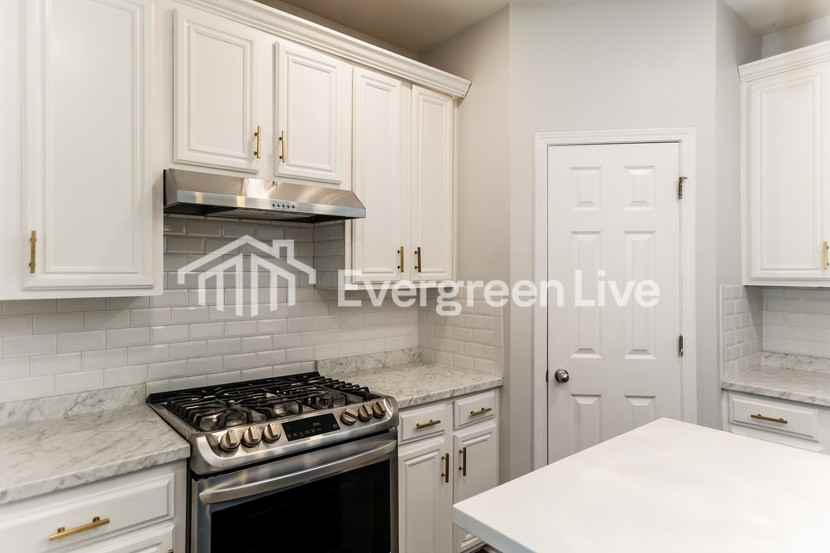 7189 Cavender Dr Sw - Photo 6 of 15