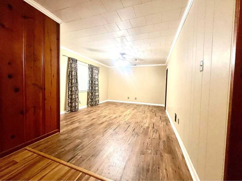 1106 Ridge Rd - Photo 3 of 13