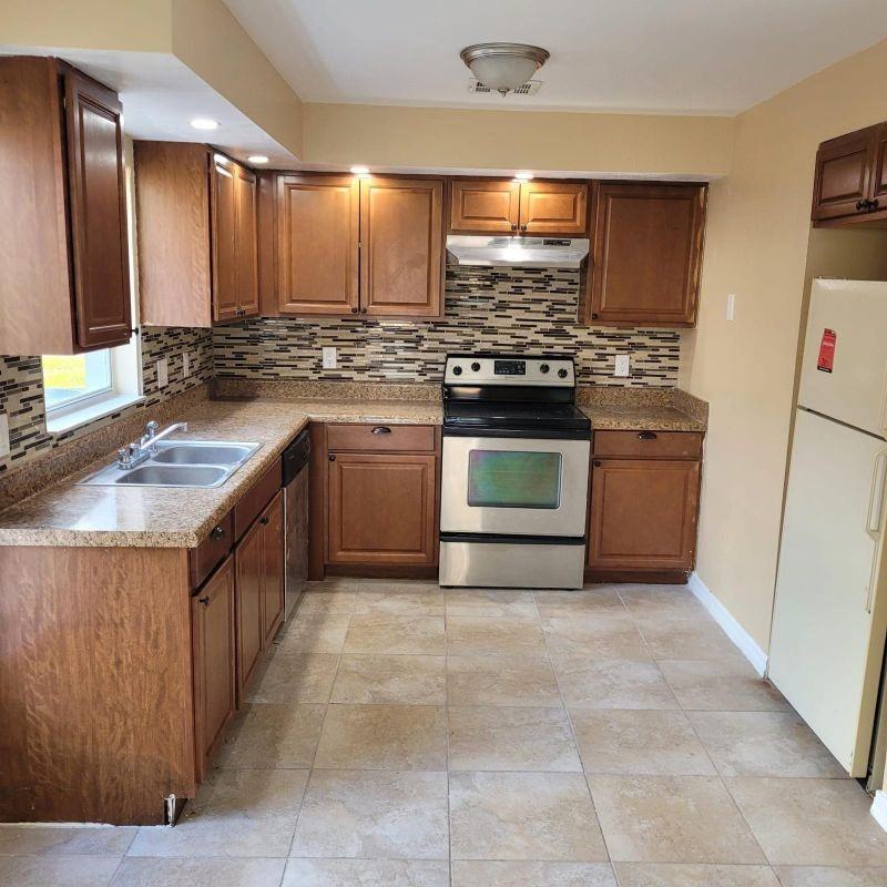 214 Bay Head Dr - Photo 3 of 3