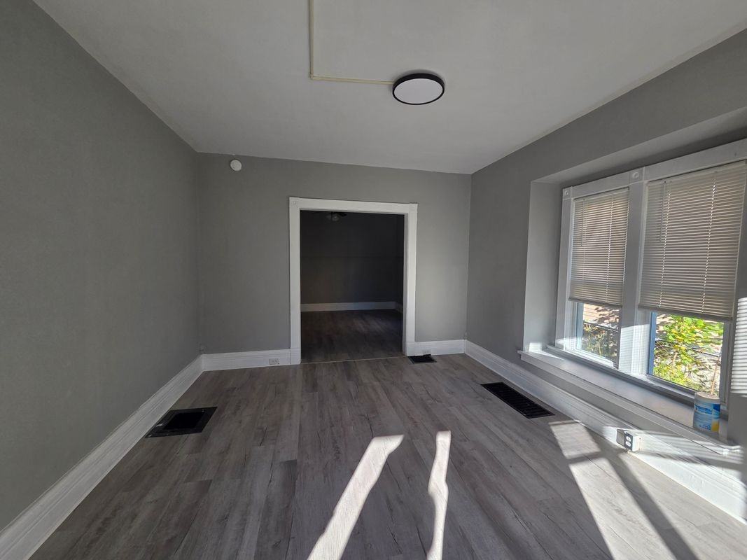133 N Fulton St ##131 - Photo 3 of 3