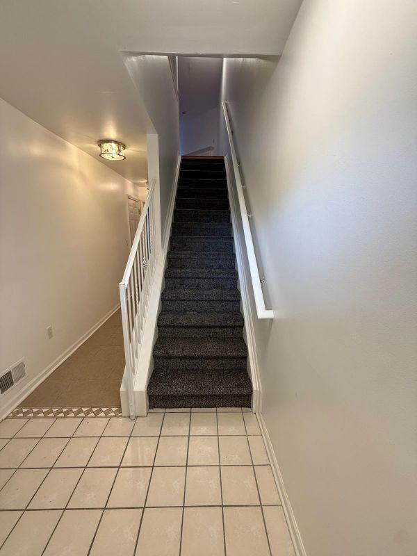 1372 Village Dr - Photo 3 of 20