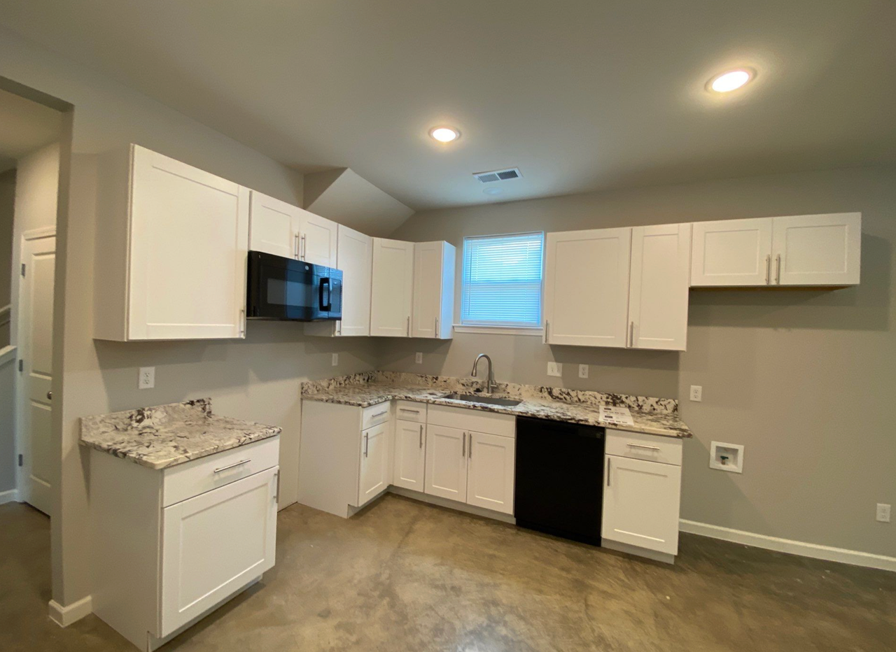 903 Orphanage Ave - Photo 3 of 18