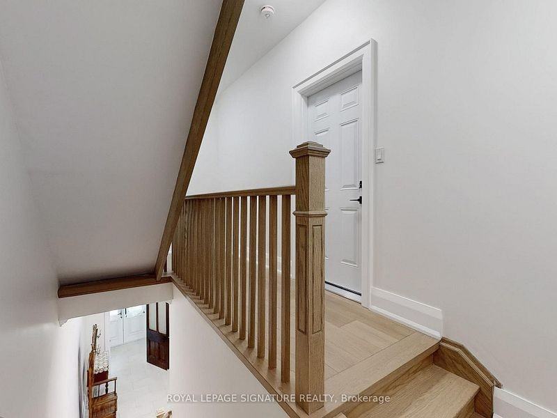 28 Beaconsfield Avenue #3 - Photo 4 of 27