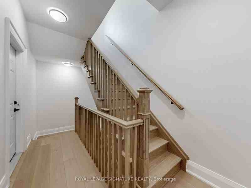 28 Beaconsfield Avenue #3 - Photo 5 of 27