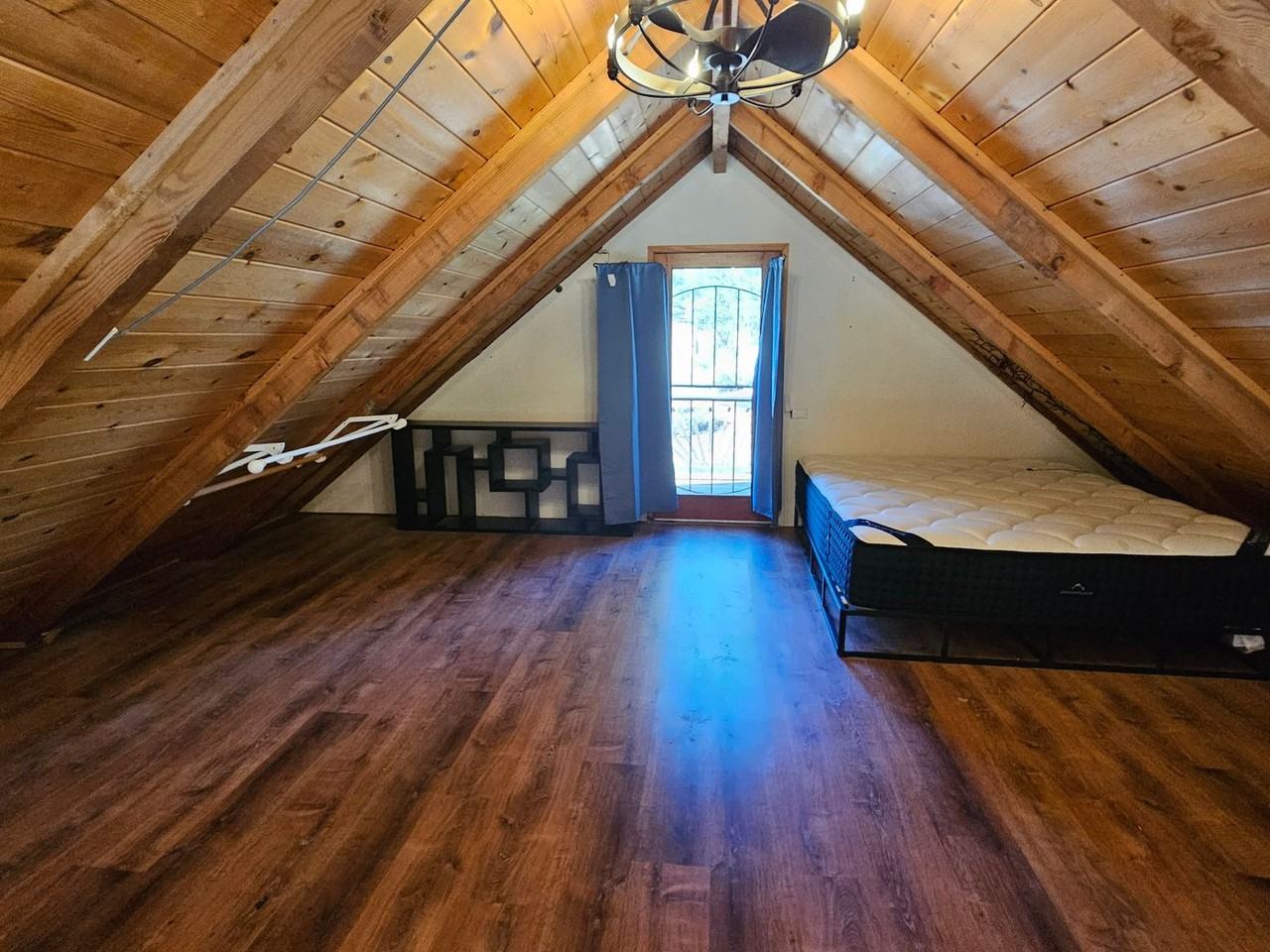 1317 Leisure Ln - Photo 5 of 12