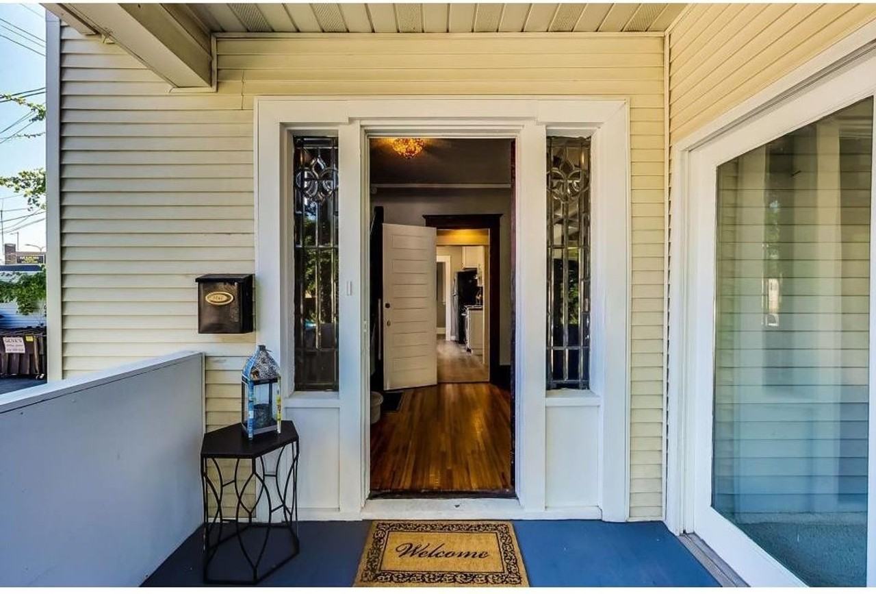 1594 Van Buren Ave - Photo 4 of 16