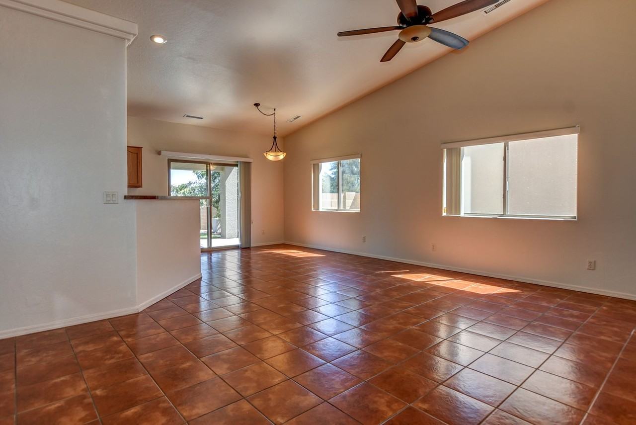 5879 N Bronco Ln - Photo 4 of 34