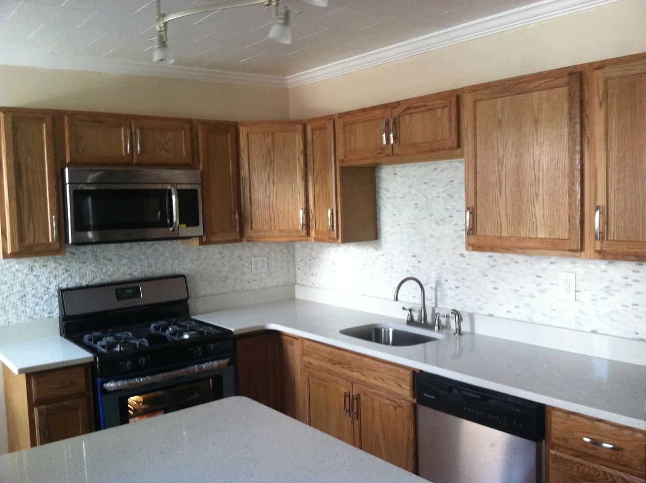 1916 Larkins Way - Photo 3 of 8