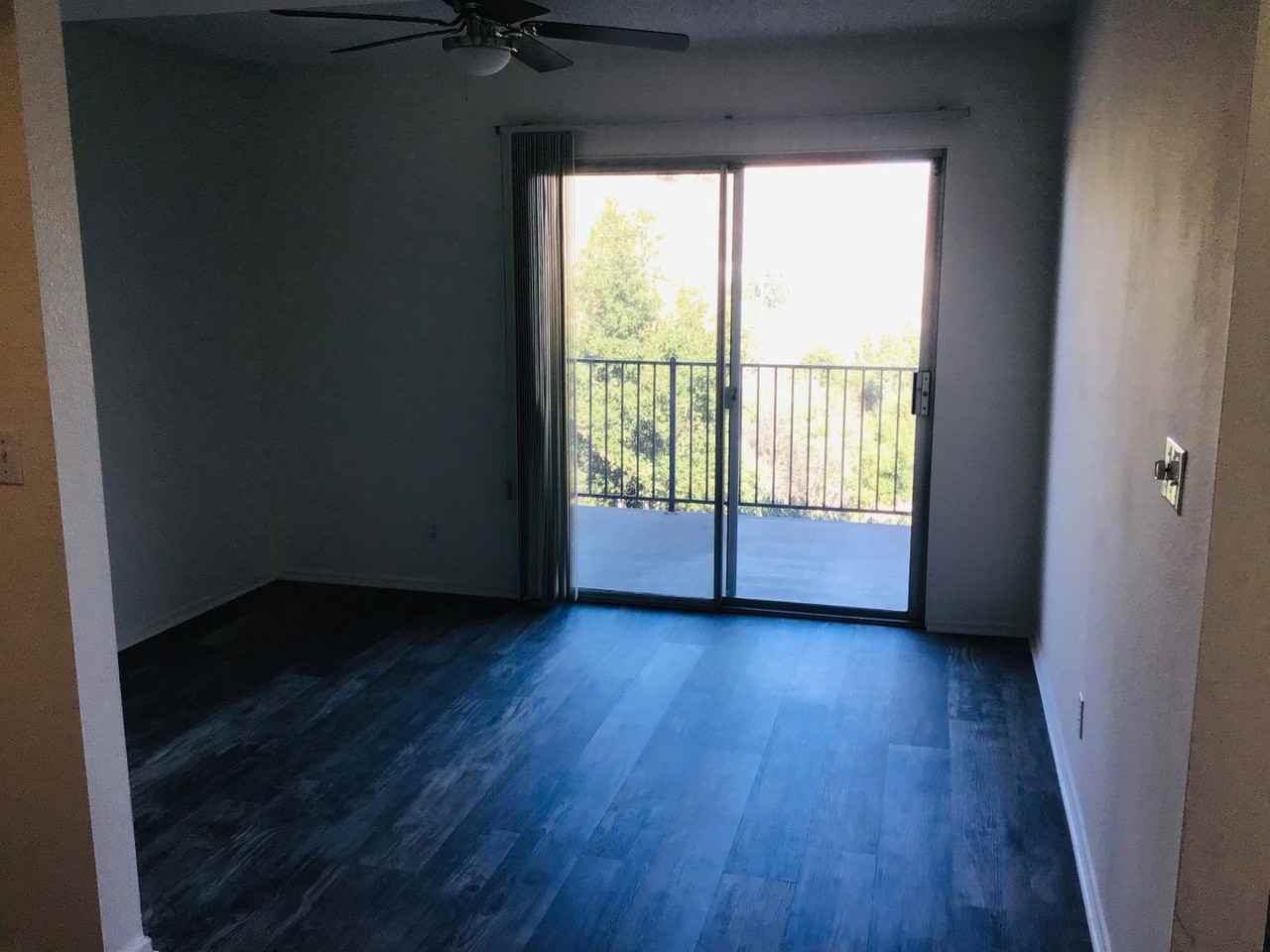 27509 Endeavor St - Photo 6 of 17