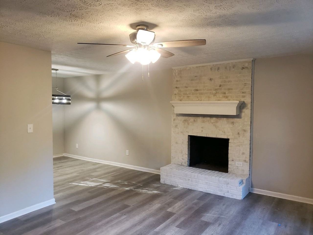 9212 Blackwell St - Photo 5 of 25