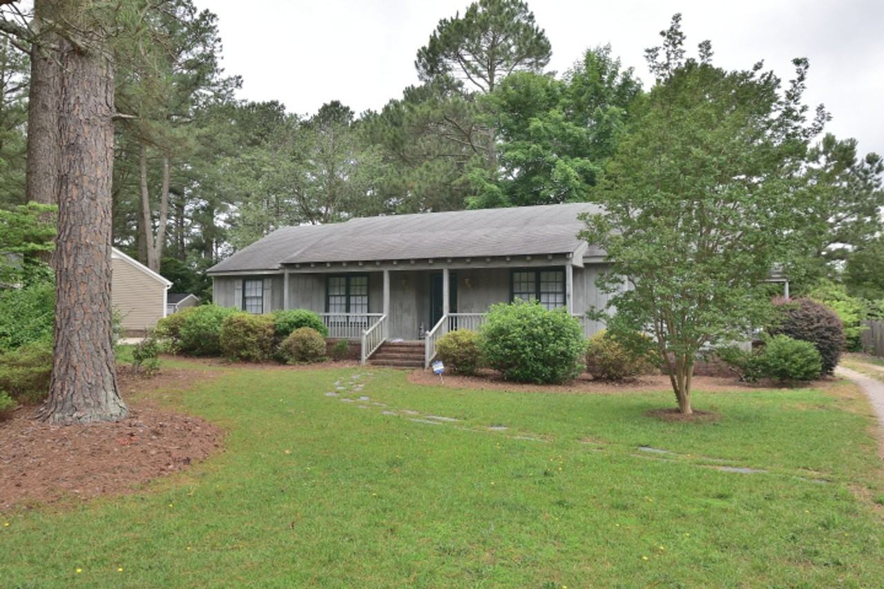 1132 Niblick Dr - Photo 2 of 17