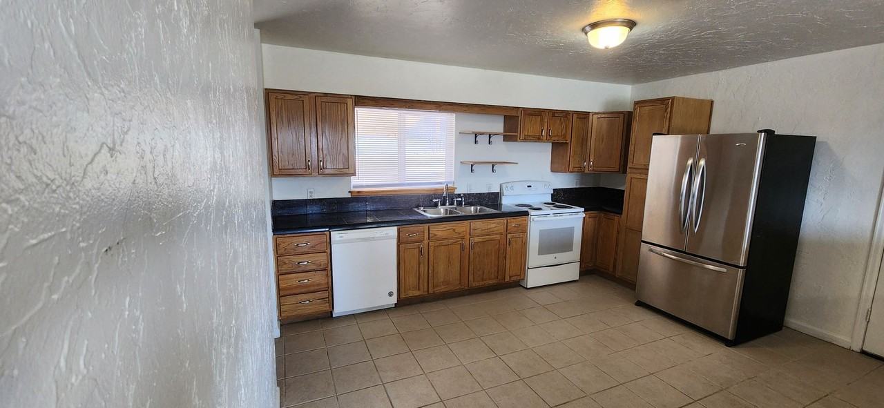 9 Mac Alester Road - Photo 4 of 20