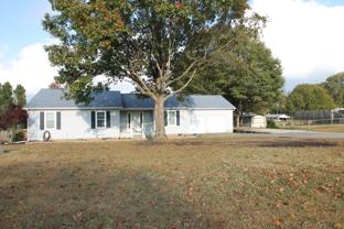 421 Peachtree Rd - Photo 1 of 1