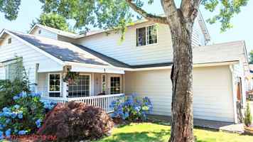 featured image of 17180 Sawyer St Se