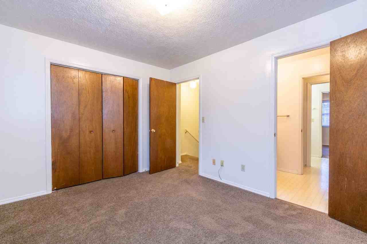 1711 N Lincoln St - Photo 5 of 9