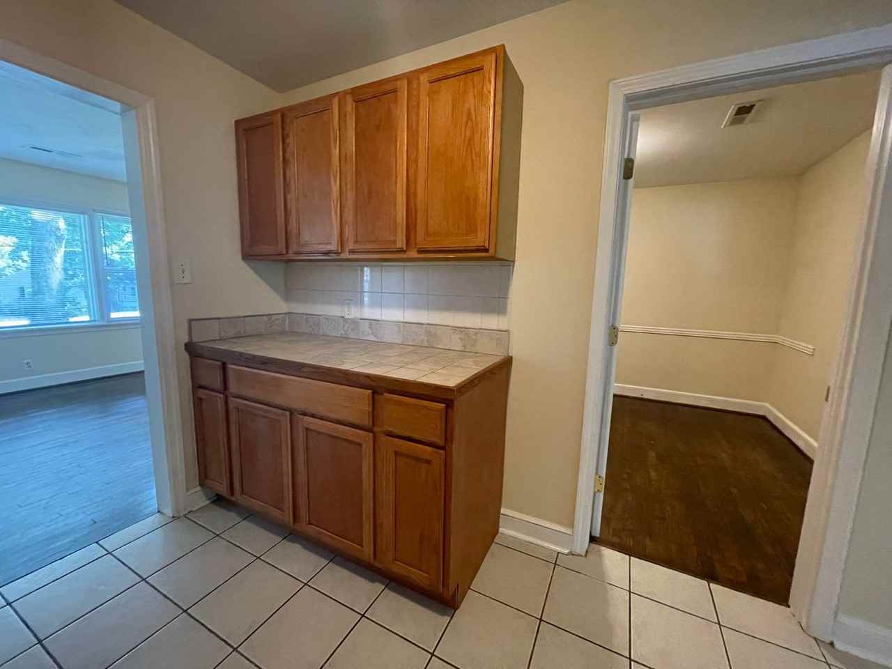 3002 Taliaferro Rd - Photo 4 of 19