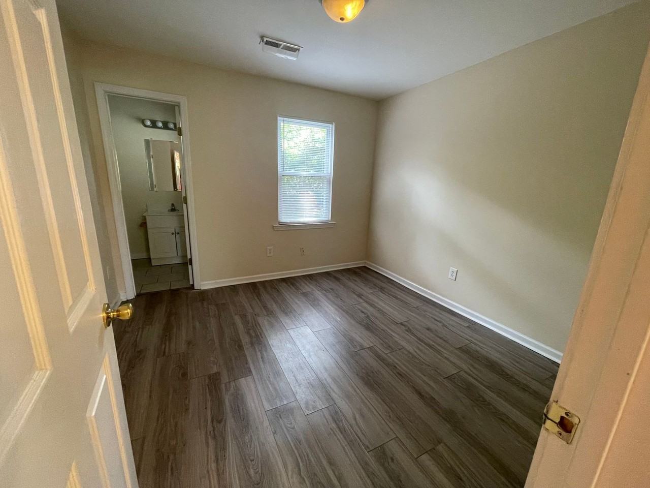 3002 Taliaferro Rd - Photo 7 of 19