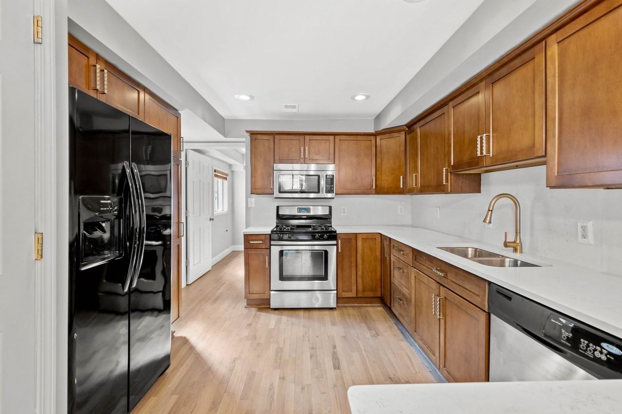 34 Uxor Way - Photo 4 of 28