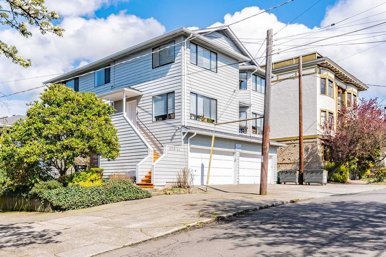 Azalea Manor - Photo 5 of 9