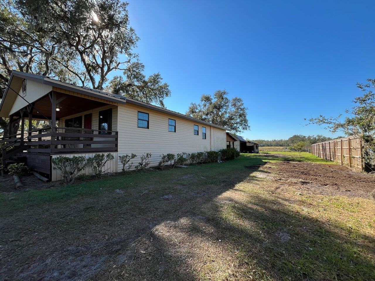 4307 Stanley Rd - Photo 4 of 16