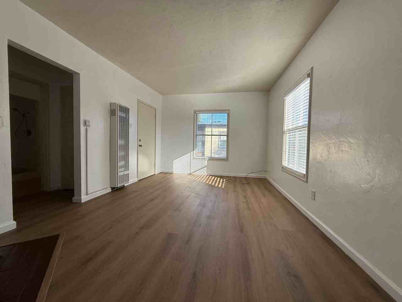 2431/2433 San Pablo Ave - Photo 4 of 9