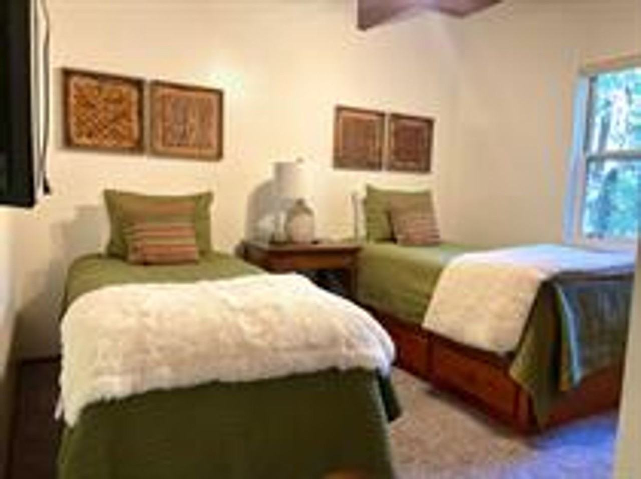 26570 Crystal Road - Photo 7 of 12