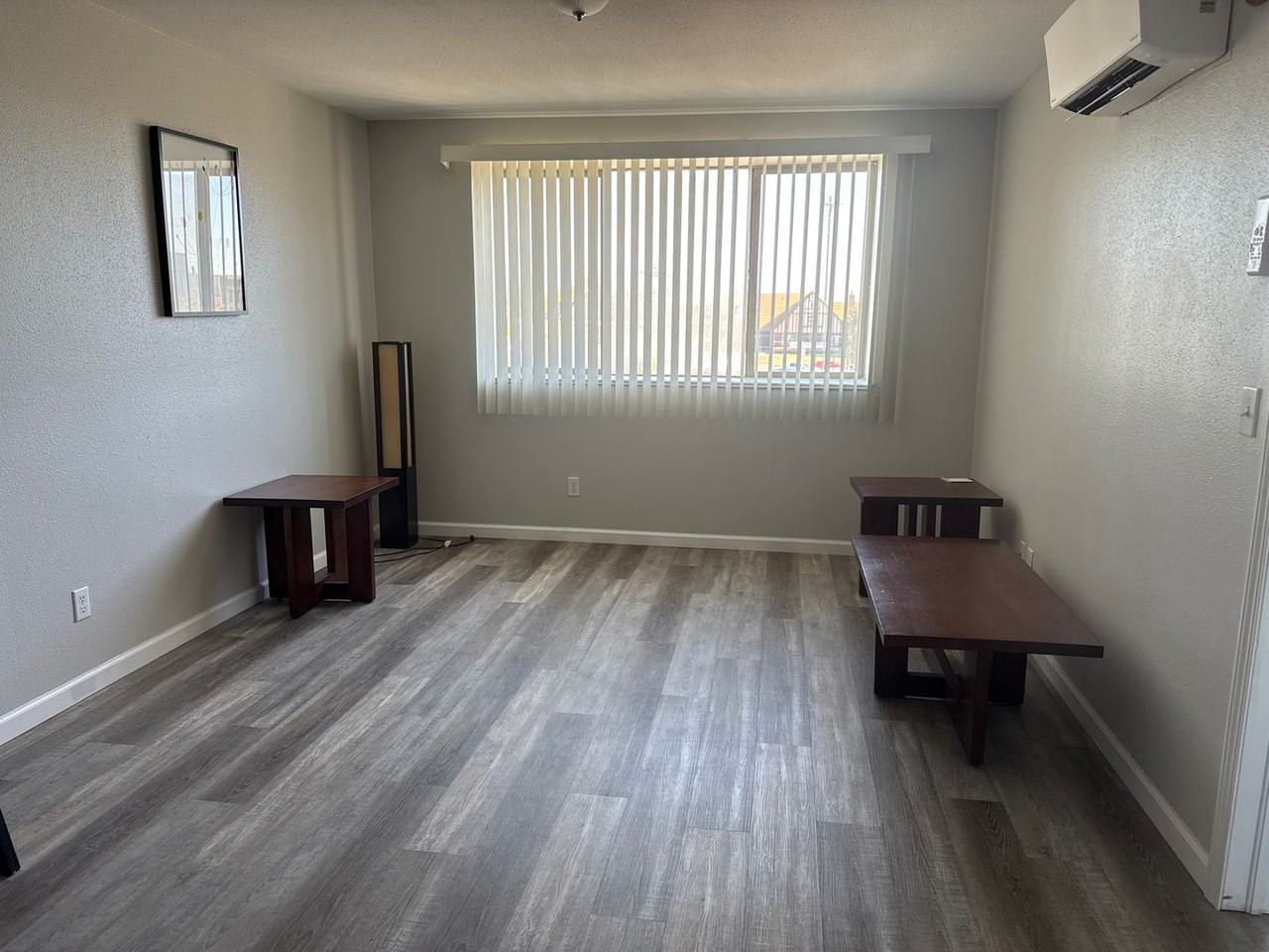 413 Main ST - Photo 5 of 9