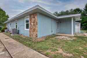 featured image of 3353 Green Briar Cir #B