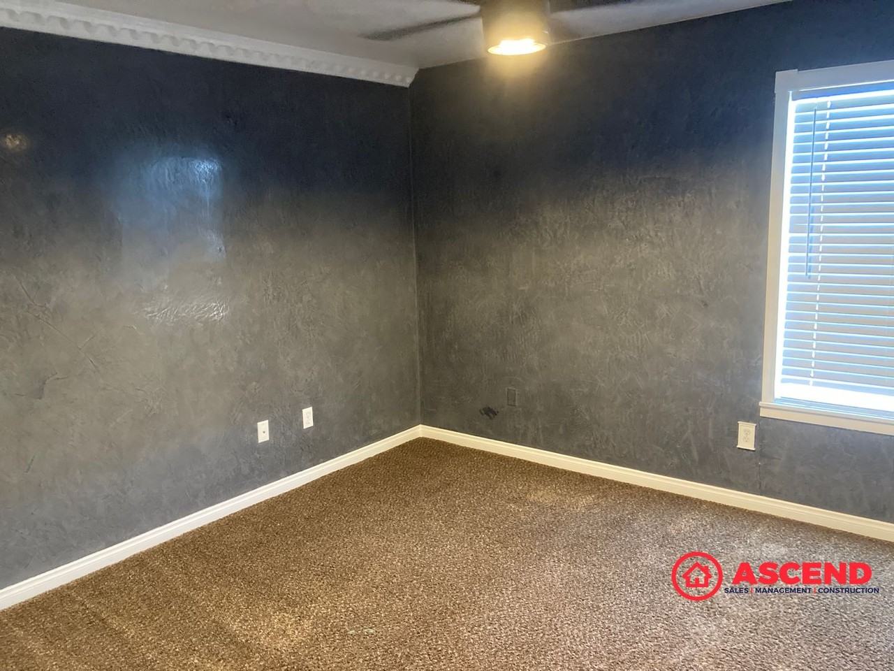 5305 Pine Grove Court - Photo 7 of 9