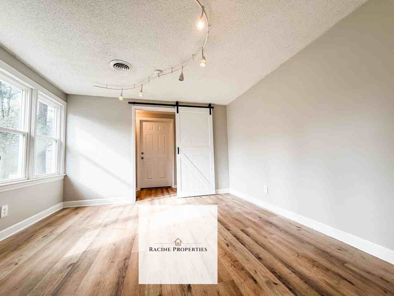 221 Moore Rd - Photo 2 of 12