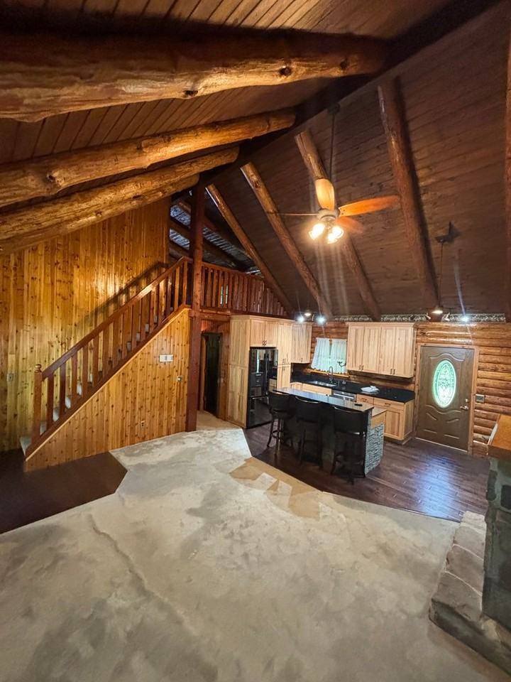 18650 Shaw Rd - Photo 2 of 22