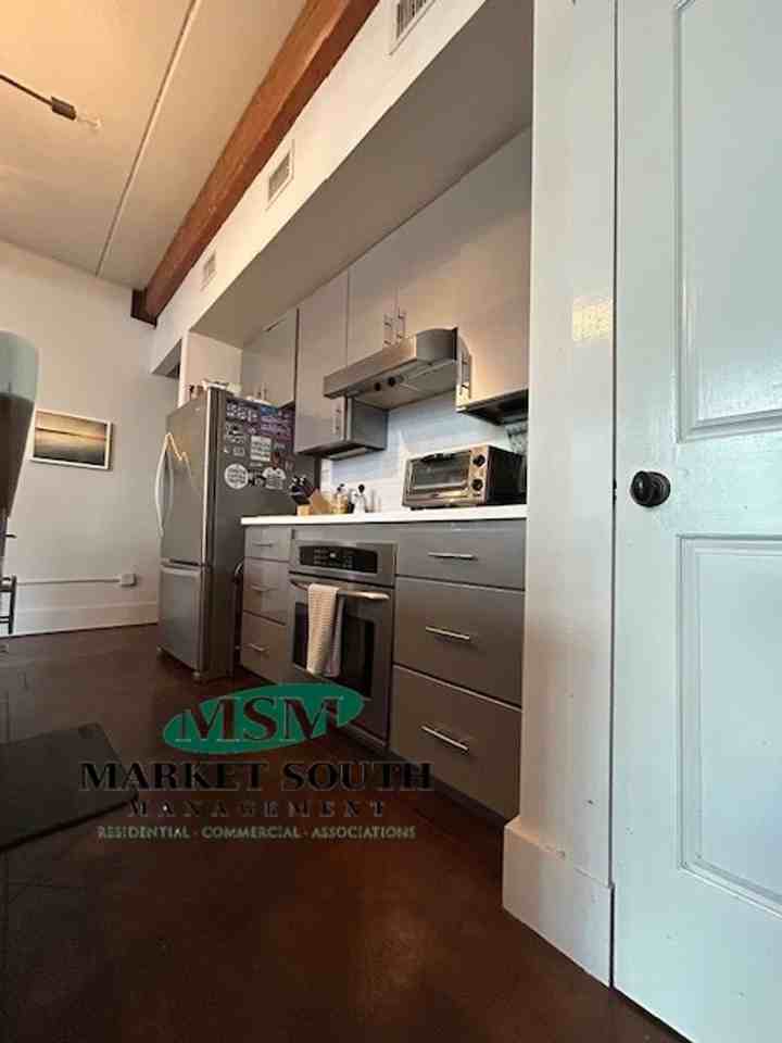 2407 Bull St #B - Photo 7 of 21