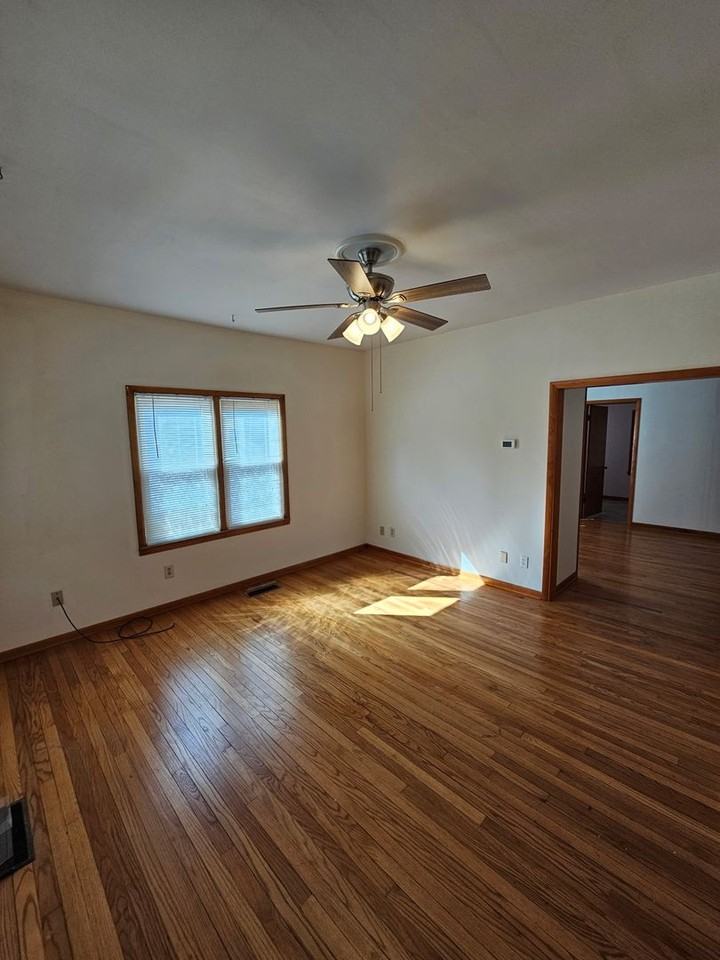 505 North William Street - Photo 2 of 21