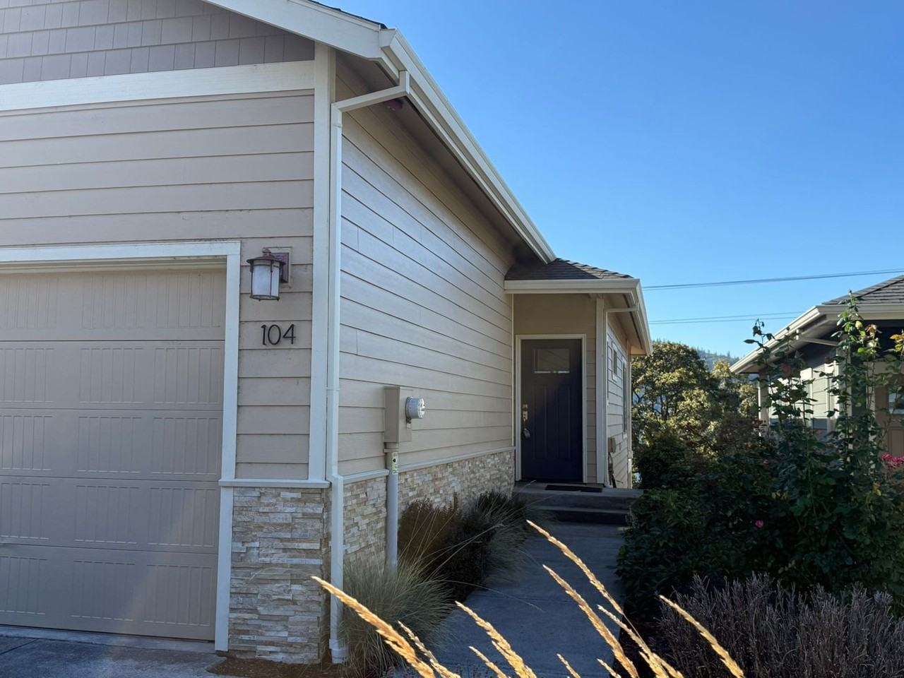 104 Ingram Place - Photo 2 of 21