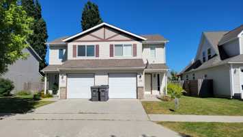 featured image of 1214 Forsythia Ave #B