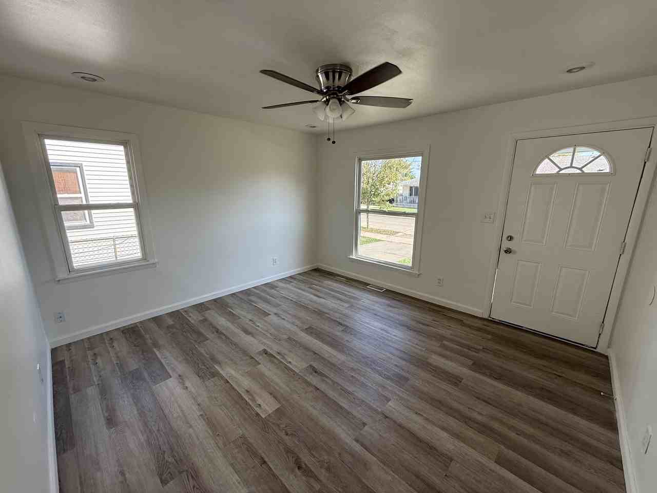 27843 O'neil Street #NA - Photo 3 of 8