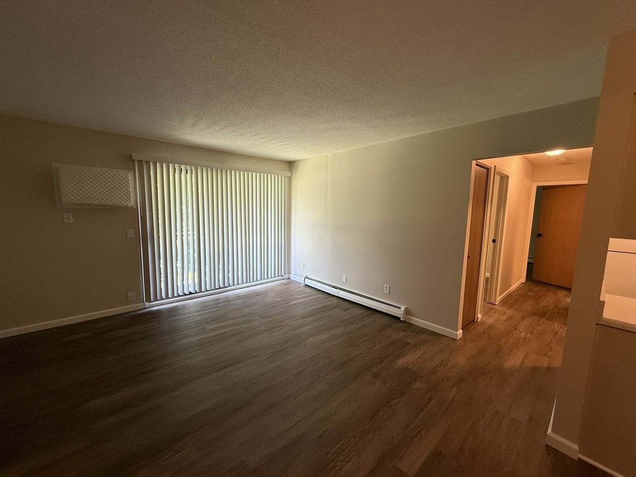 244 Oak St #1C - Photo 2 of 11