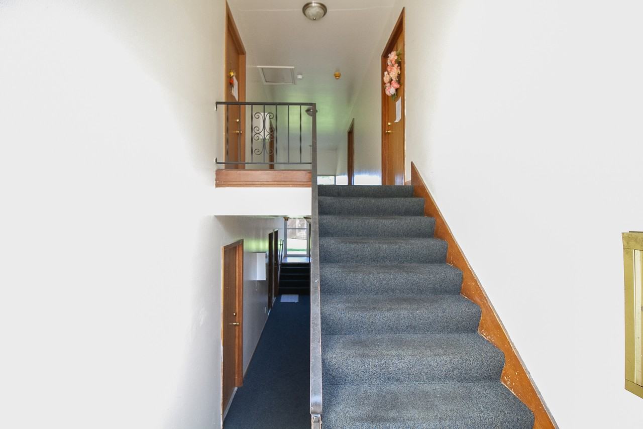 1110 Lewis St #2 - Photo 2 of 23
