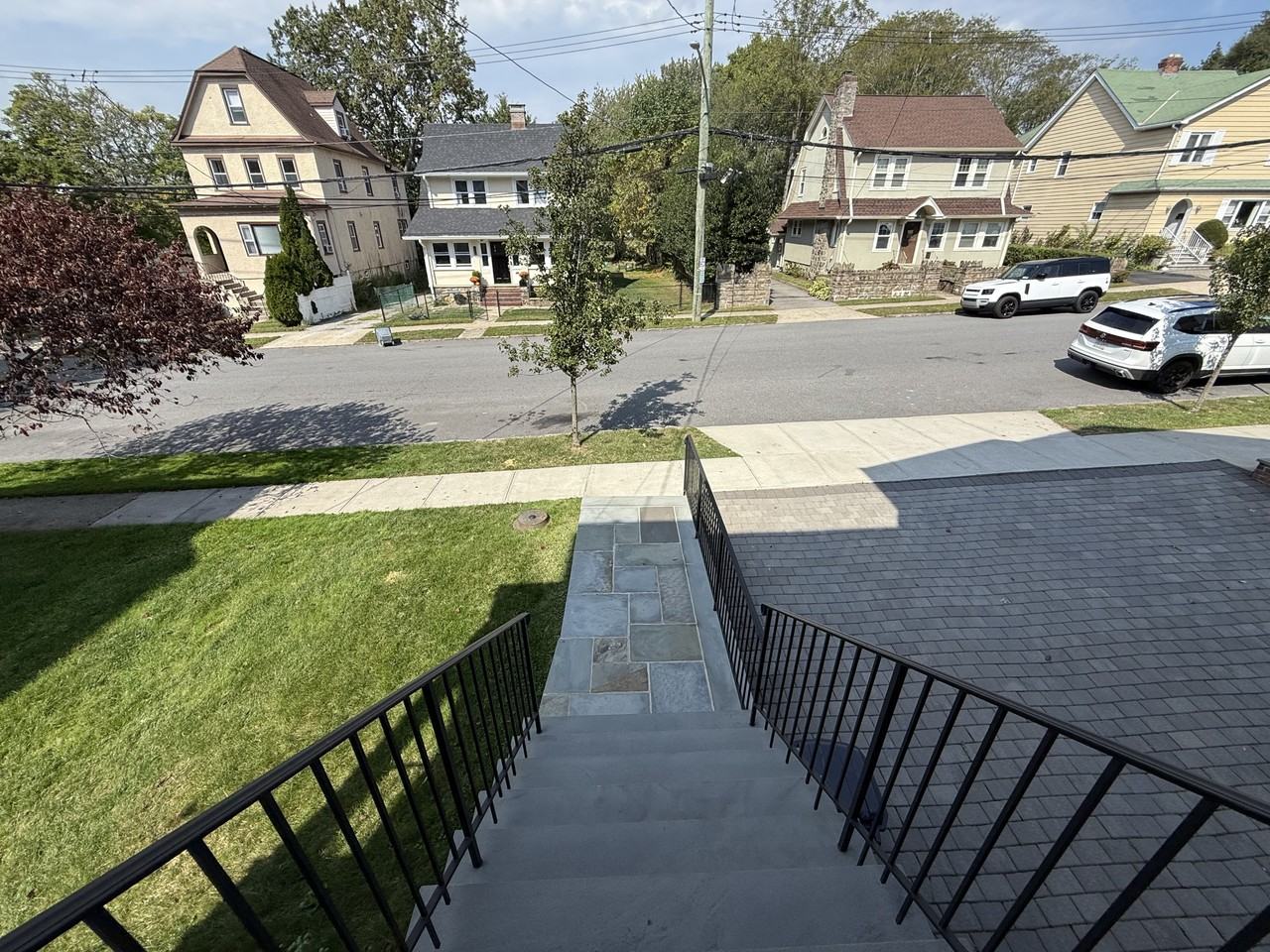 13 Webster Ave - Photo 7 of 50