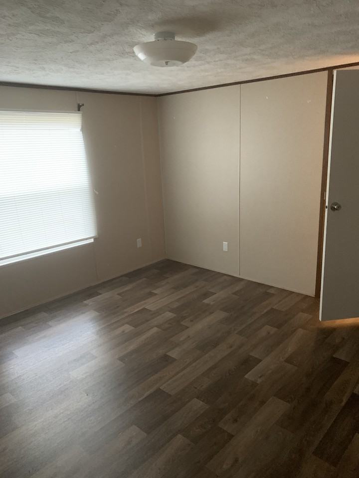 151 Tommy Stubbs Rd #6 - Photo 7 of 9