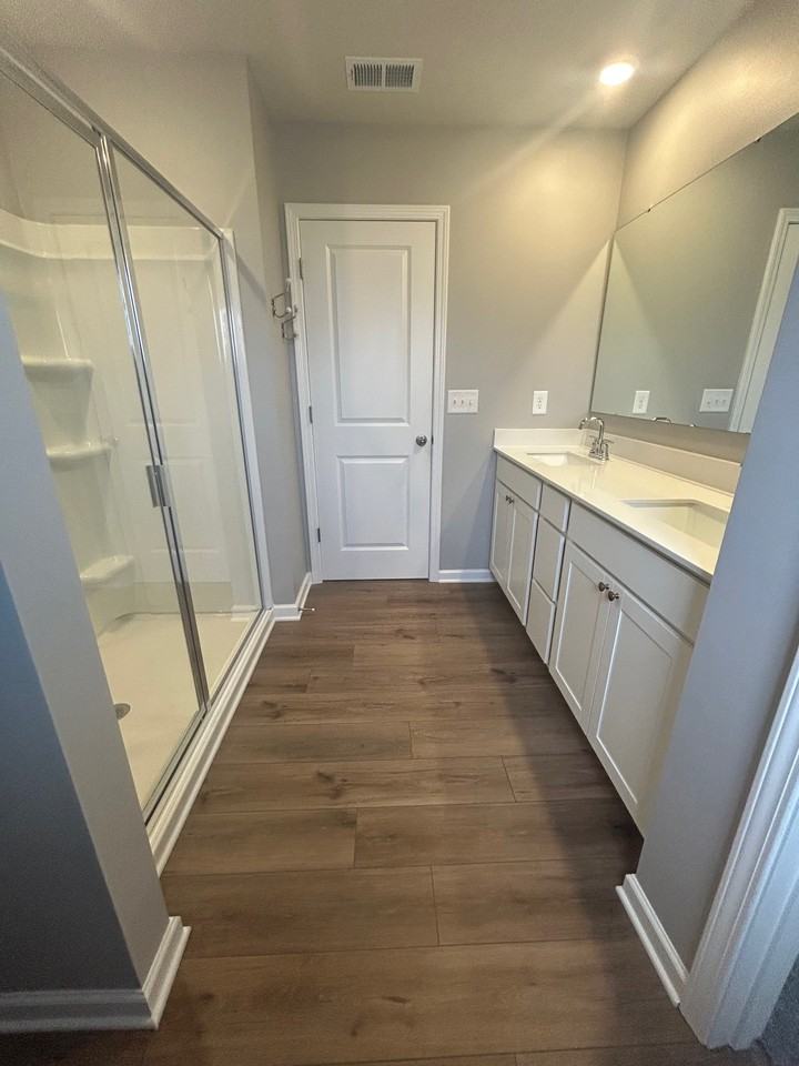 1202 Old Fort Dr #NA - Photo 3 of 14