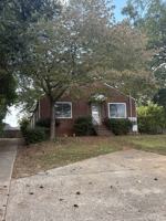 featured image of 521 Meriwether St